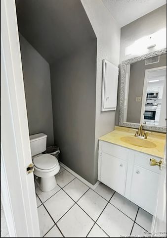 4903 Arbor Ridge, San Antonio, TX 78228