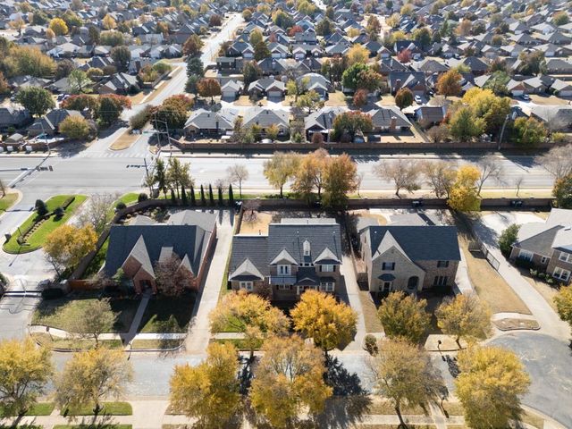 1720 NW 179th Terrace, Edmond, OK 73012