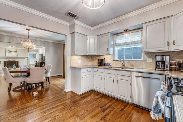 6435 Sondra Drive, Dallas, TX 75214