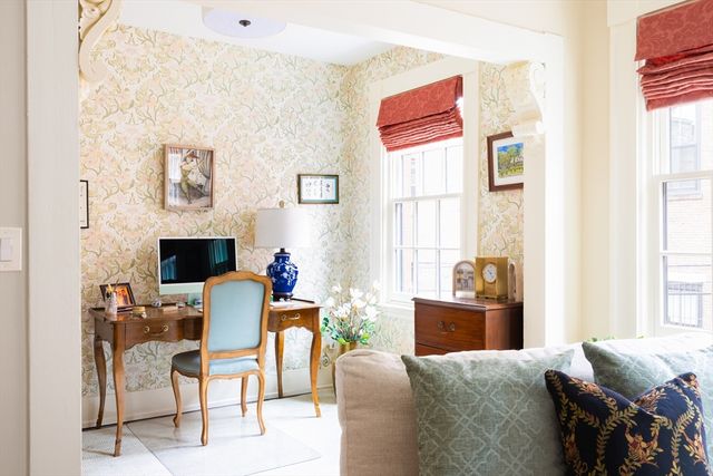 2 Haven St, Boston, MA 02118