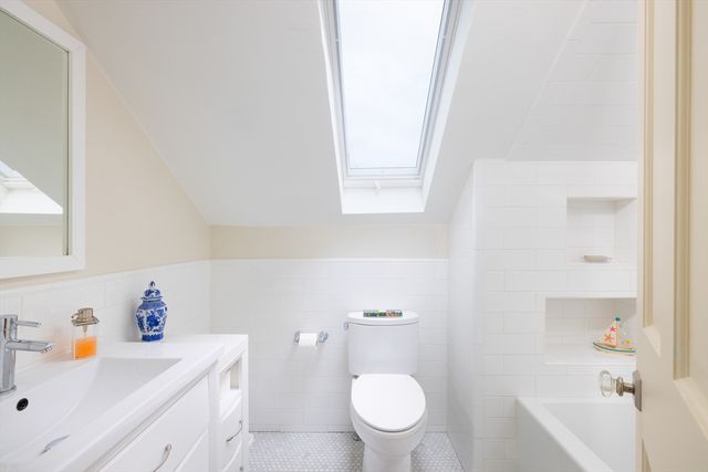 2 Haven St, Boston, MA 02118