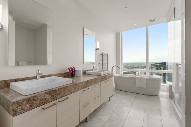 1 Franklin St 4602, Boston, MA 02110