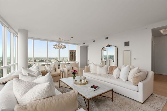 1 Franklin St 4602, Boston, MA 02110