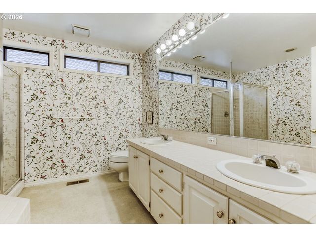 7325 Sw LAKESIDE Dr, Wilsonville, OR 97070