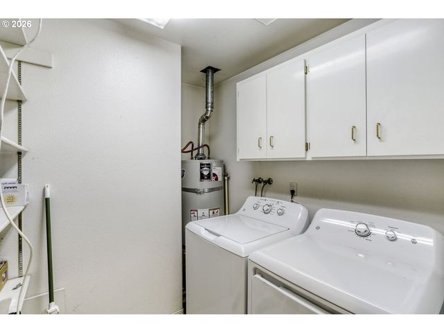 7325 Sw LAKESIDE Dr, Wilsonville, OR 97070