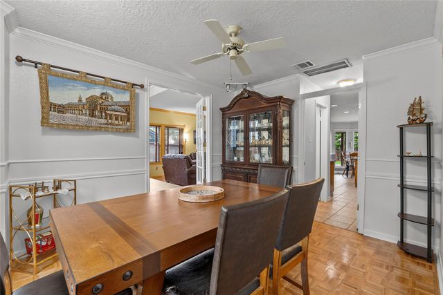1102 Juniper Canyon Lane, Houston, TX 77062
