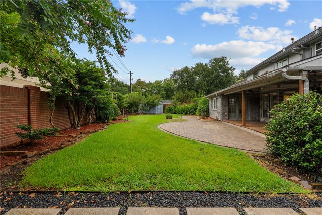 1102 Juniper Canyon Lane, Houston, TX 77062