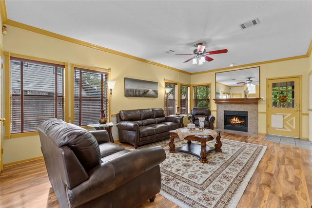 1102 Juniper Canyon Lane, Houston, TX 77062