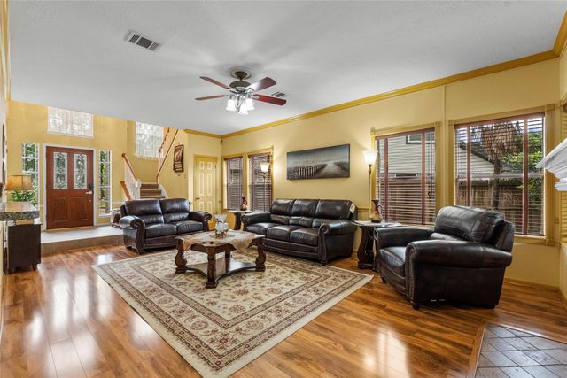 1102 Juniper Canyon Lane, Houston, TX 77062