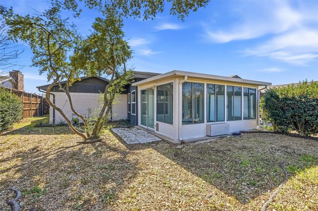 1813 Crockett Street, Garland, TX 75042