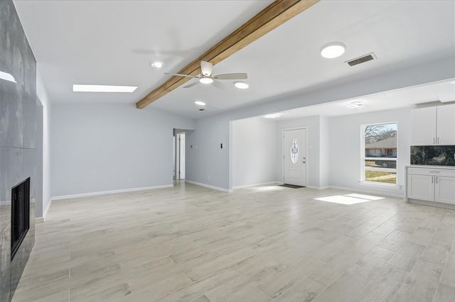 1813 Crockett Street, Garland, TX 75042