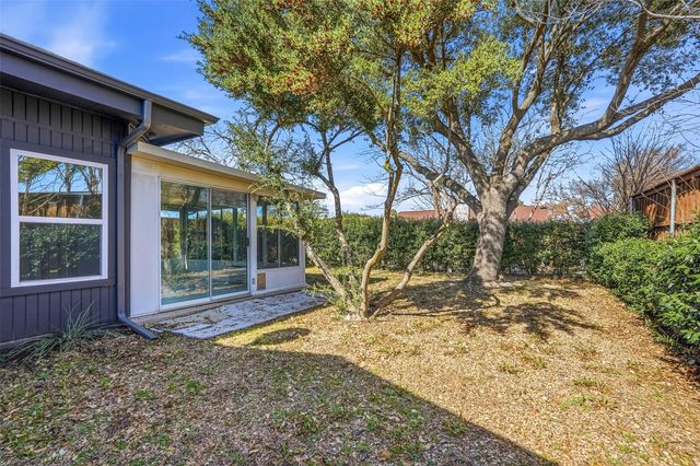 1813 Crockett Street, Garland, TX 75042