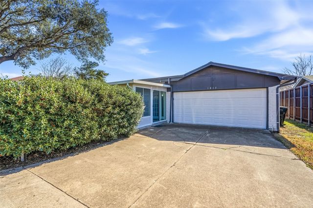 1813 Crockett Street, Garland, TX 75042