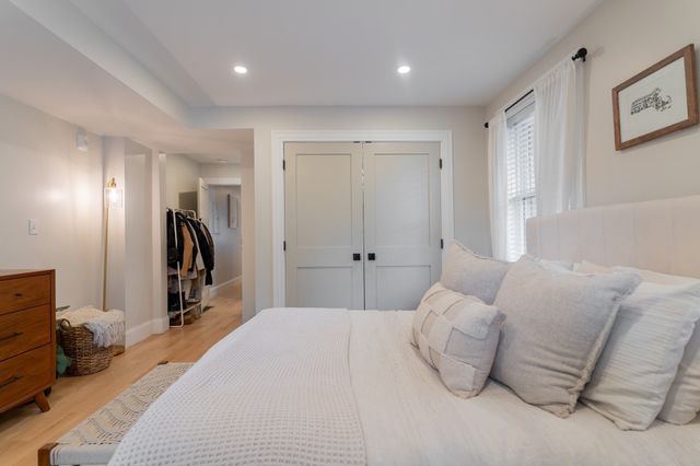 226 Havre St 1, Boston, MA 02128