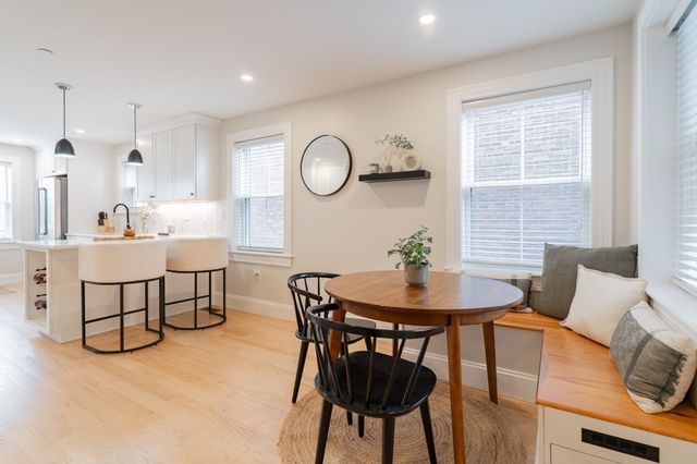 226 Havre St 1, Boston, MA 02128
