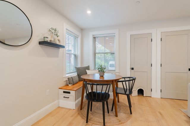 226 Havre St 1, Boston, MA 02128