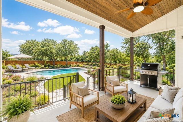 1210 Fernwood Road, Fischer, TX 78623