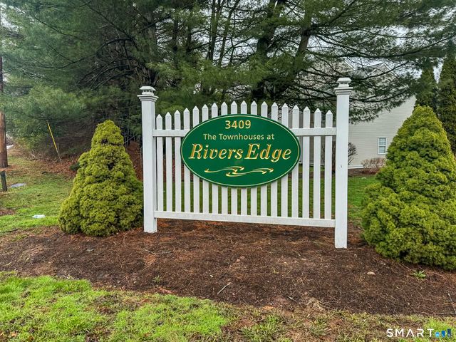 3409 Whitney Avenue 23, Hamden, CT 06518