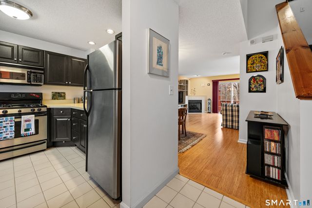 3409 Whitney Avenue 23, Hamden, CT 06518