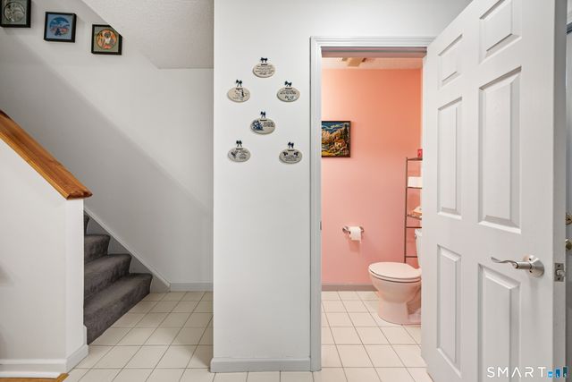 3409 Whitney Avenue 23, Hamden, CT 06518