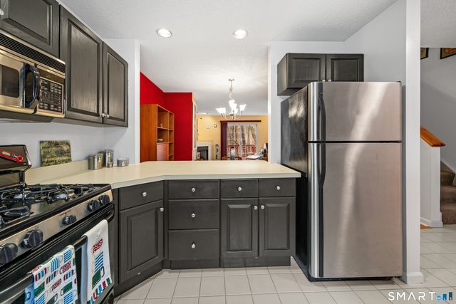 3409 Whitney Avenue 23, Hamden, CT 06518