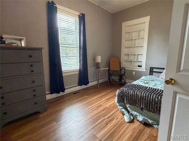 615 E Macoupin Street, Staunton, IL 62088