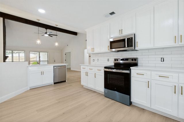 2217 Crystal Creek Lane, Garland, TX 75040