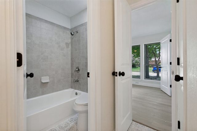 2217 Crystal Creek Lane, Garland, TX 75040