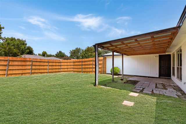 2217 Crystal Creek Lane, Garland, TX 75040