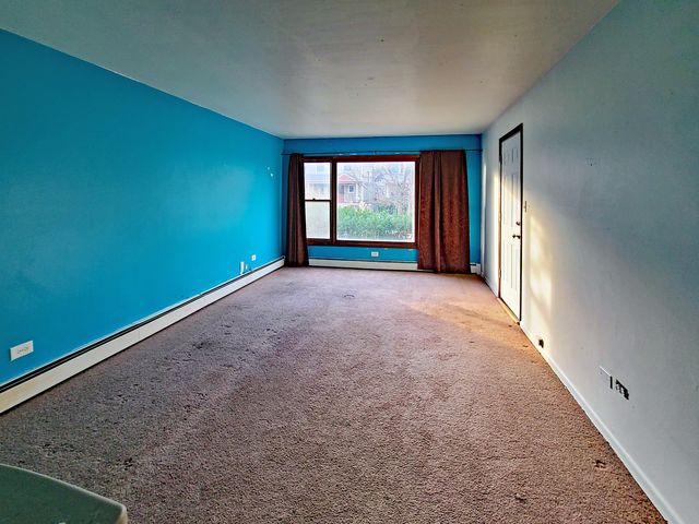 4139 N Springfield Avenue, Chicago, IL 60618