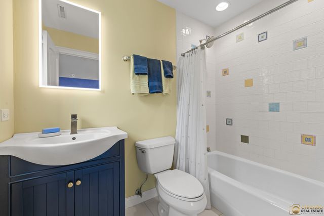 22724 N Amy Lane, Kildeer, IL 60047