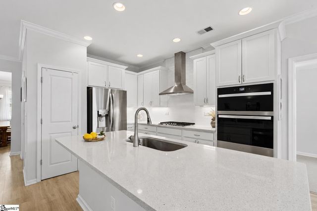 116 Lincoln Hill Road, Taylors, SC 29687