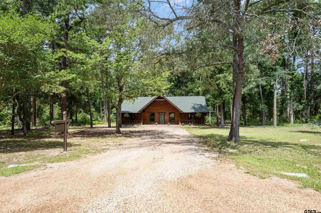 194 Sabine St, Scroggins, TX 75480