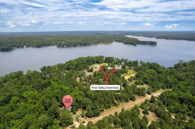 194 Sabine St, Scroggins, TX 75480