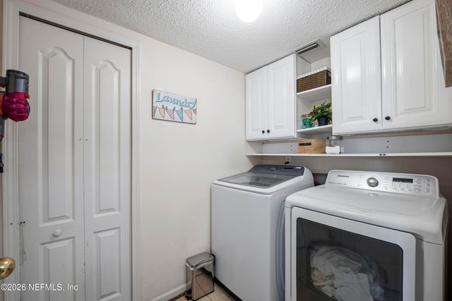 166 PERRY CREEK Drive, Jacksonville, FL 32220