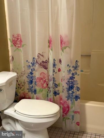 213 ASHLEY RUN, Voorhees, NJ 08043