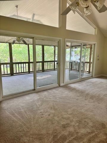 1386 Forest Lake Drive, Manning, SC 29102