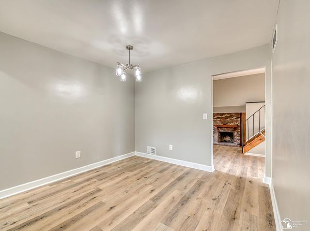 25837 Badger Street, Flat Rock, MI 48134