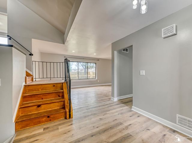 25837 Badger Street, Flat Rock, MI 48134