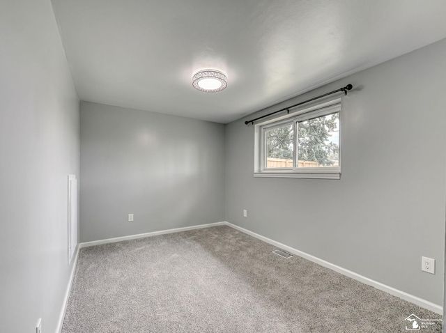 25837 Badger Street, Flat Rock, MI 48134
