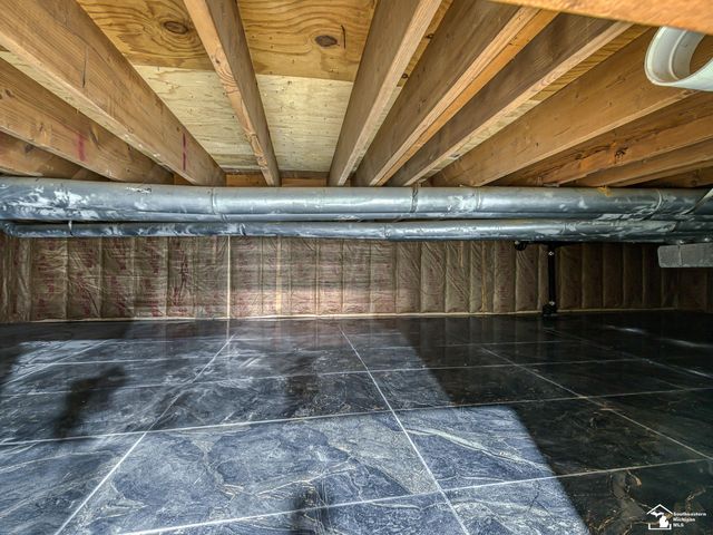 25837 Badger Street, Flat Rock, MI 48134
