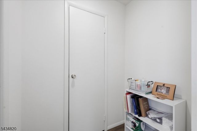 401 Us Highway 22 A, North Plainfield Boro, NJ 07060