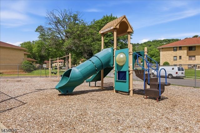 401 Us Highway 22 A, North Plainfield Boro, NJ 07060