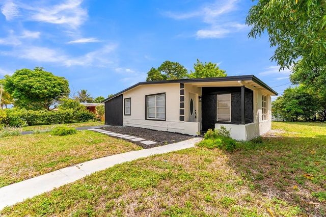 3411 NW 5th Court, Lauderhill, FL 33311