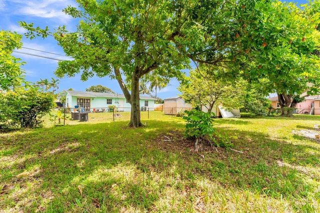 3411 NW 5th Court, Lauderhill, FL 33311
