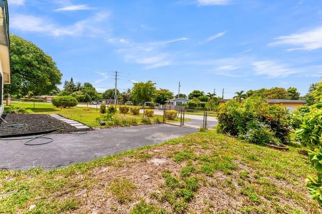3411 NW 5th Court, Lauderhill, FL 33311