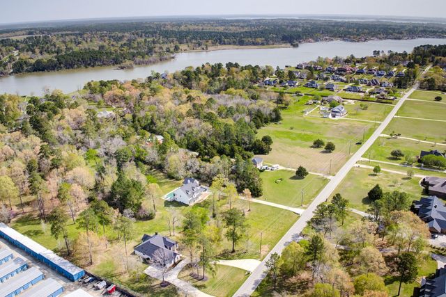 20024 Peel Road, Montgomery, TX 77356