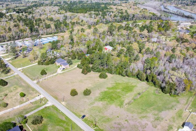 20024 Peel Road, Montgomery, TX 77356