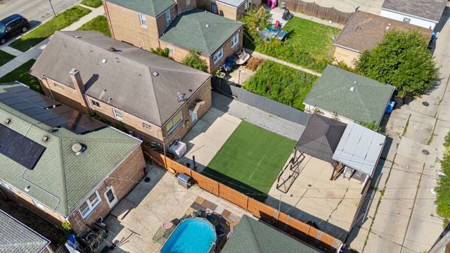 3738 W 83rd Place, Chicago, IL 60652