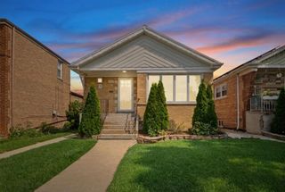 3738 W 83rd Place, Chicago, IL 60652